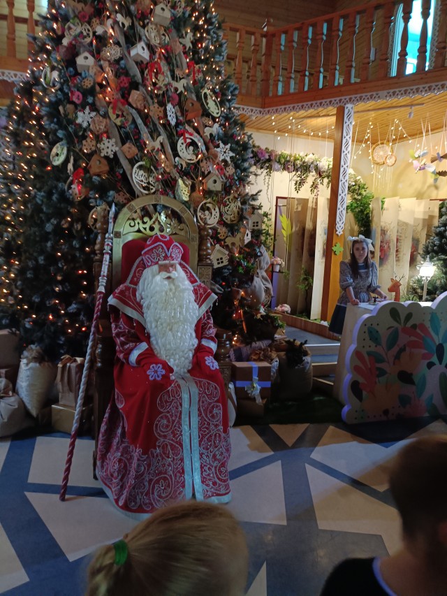 В РПЦ напомнили, что Деда Мороза не существует