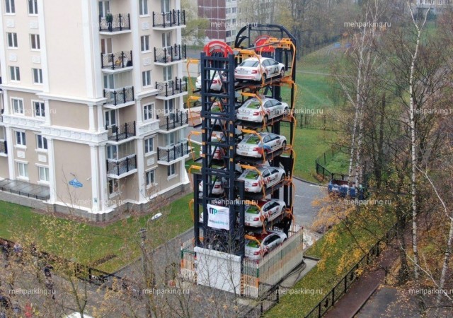 Многоуровневая парковка.