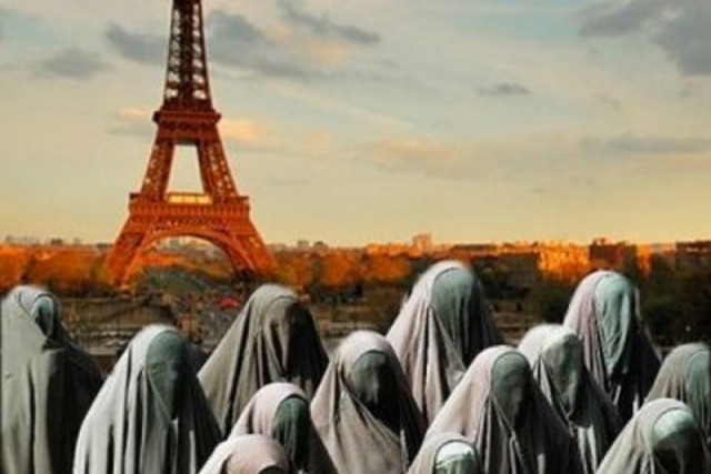 Интимный портрет парижанок