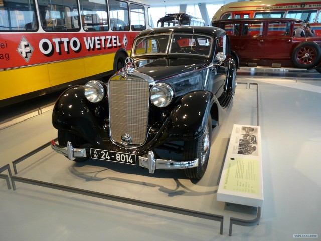 Фотоотчет. Германия. Музей Mercedes-Benz