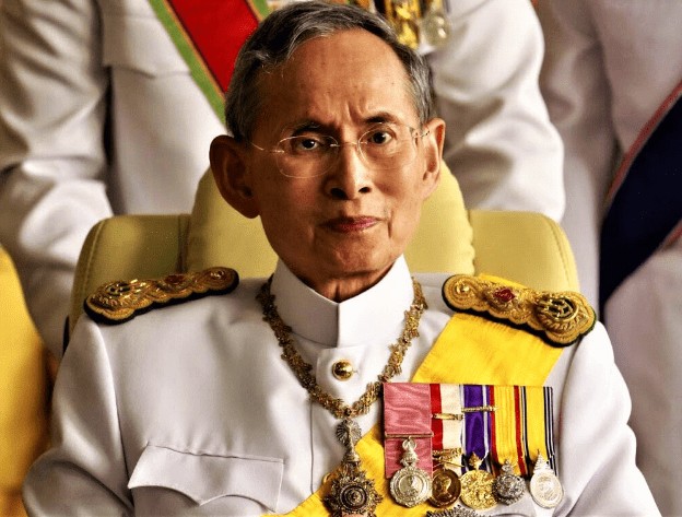 Как король Таиланда Рама IX спас страну от наркомафии «недемократическими методами» и вызвал возмущение у мировой общественности
