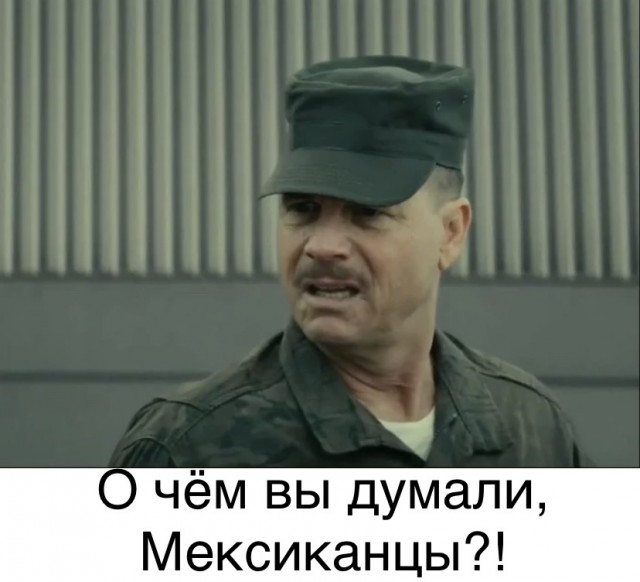 Корабль с мексиканским флагом врезался в Бруклинский мост
