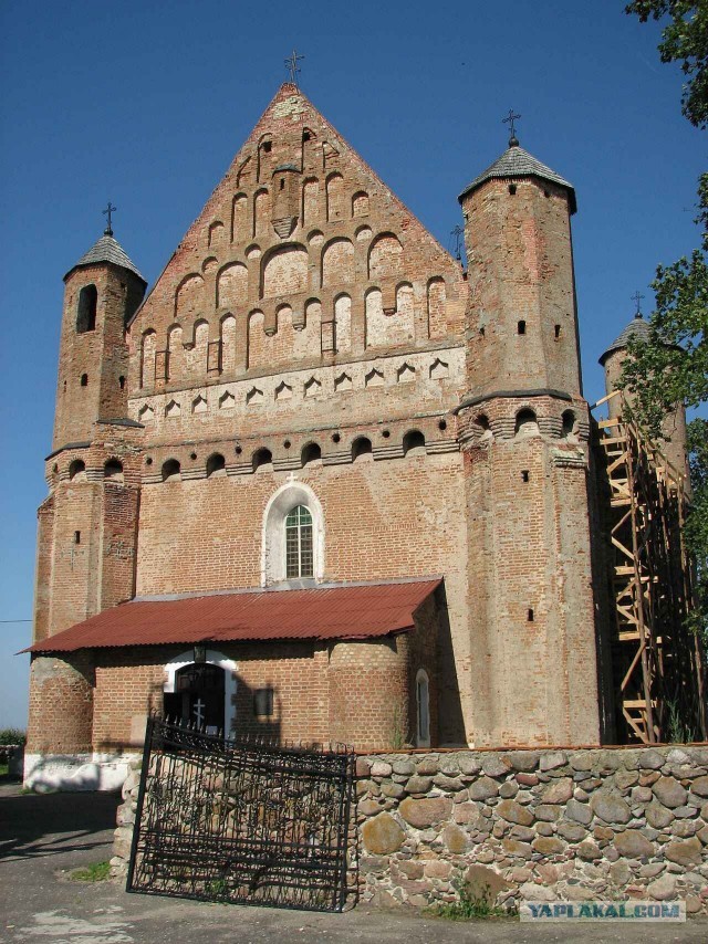 Памятники готики в Беларуси