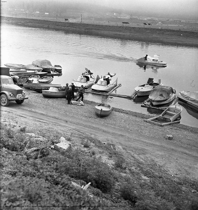 Посёлок Осетрово и Посёлок Усть-Кут в прошлом тысячелетиии