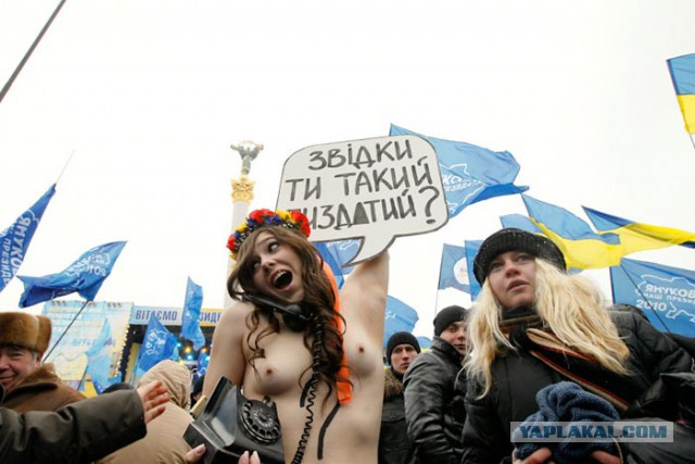 Креативный маркетинг. Бензин в обмен на сиськи.