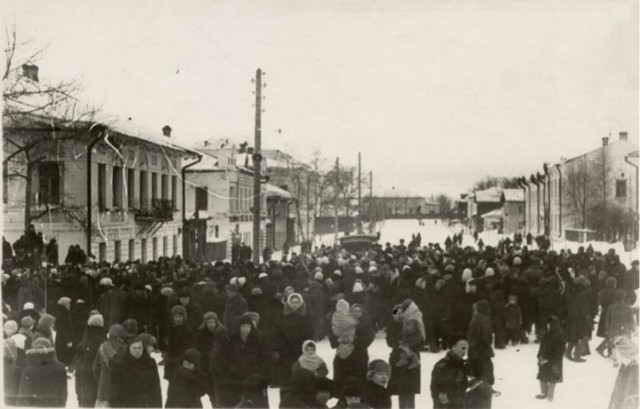 1953. Мартовские иды