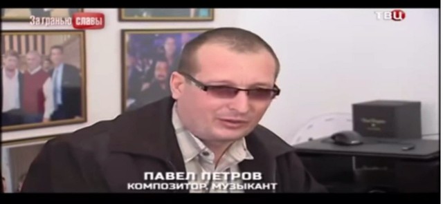 Друзья! я вернулся с новой песней! Всем привет и с наступающим Новым годом!