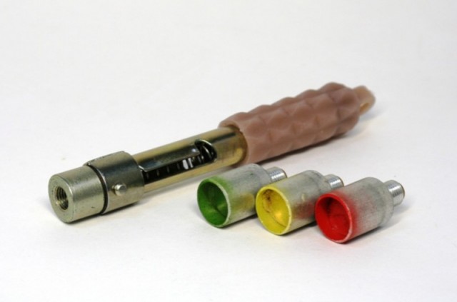 Конфликт на дороге: ярославец набросился на машину женщины с ребёнком