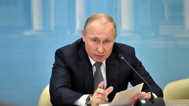 Депутат Шеремет предложил временно прекратить поставки российского газа в ЕС
