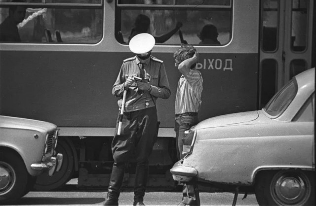22 уличные фотографии советской жизни от Владимира Богданова