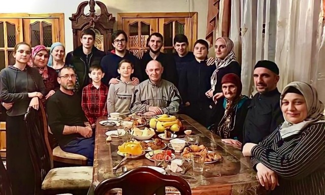 Расула Очаева, который в феврале устроил перестрелку прямо в центре Москвы, приговорили к 3,5 годам колонии