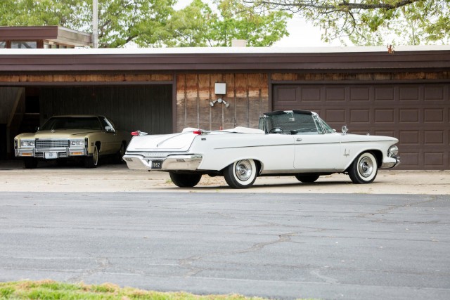 Американцы - 23. 1962 Imperial Crown. Красивых автофото пост