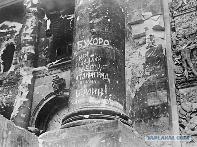 Ташкент станция метро "Пахтакор"