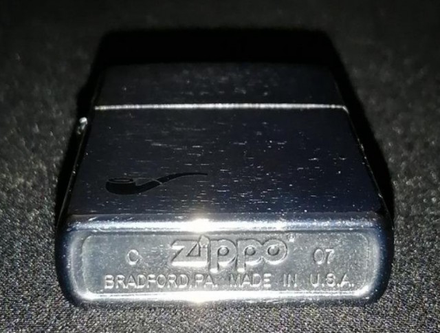 Зажигалка Zippo