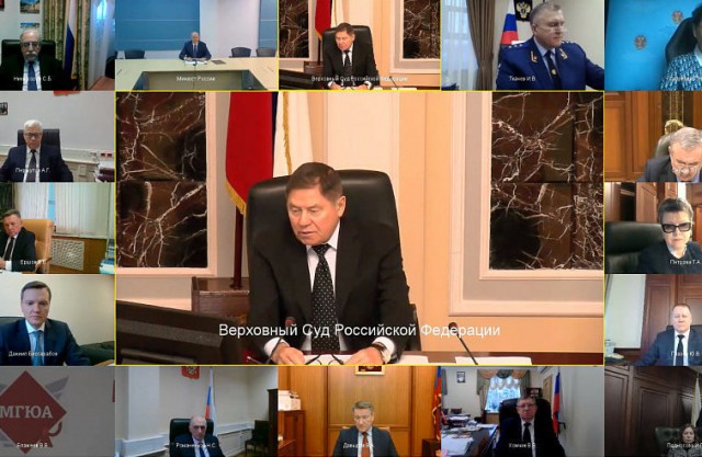 Надо спасти председателя верховного суда!