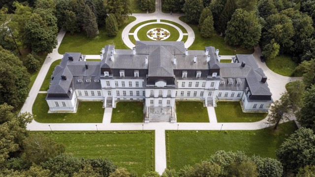 Знаменитые и бездарные: 7 бездарных актрис современного российского кино