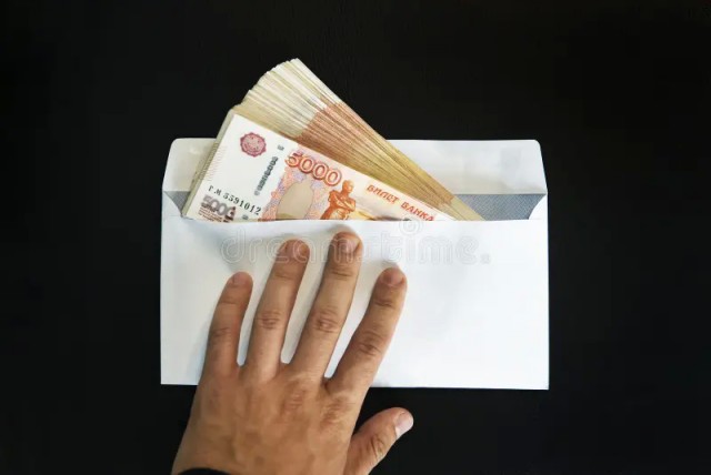 Чёрная зарплата «в конверте» в России — всё: правительство РФ начинает борьбу с неофициально работающими россиянами