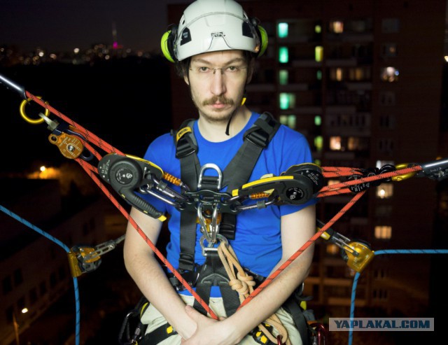Попросил ребят сфотать как работаю...