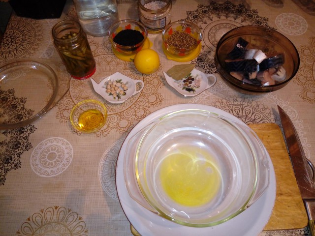 Необычный рецепт тушеной Скумбрии на Новый год.