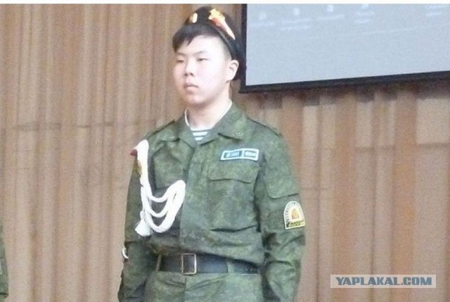 Пока один подросток с топором крушил школу в Улан-Удэ, другой - сын ветерана боевых действий - спасал детей
