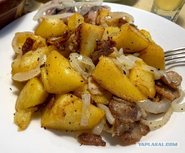 Жареная картошечка