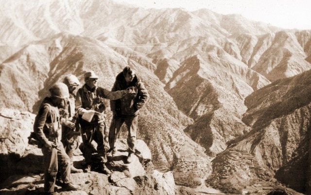 Фотографии связанных с историей Красной и Советской Армии.