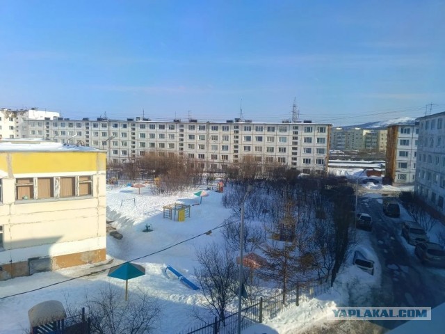 А давайте накидаем вид из своего окна