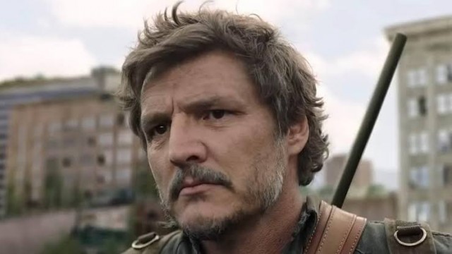 Видео с усатым младенцем взорвало сеть