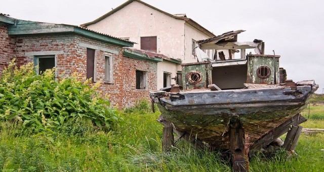 Заброшенный посёлок в Мурманской области