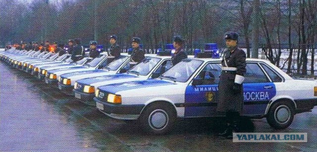 Почему машины милиции СССР красили в жёлтый?