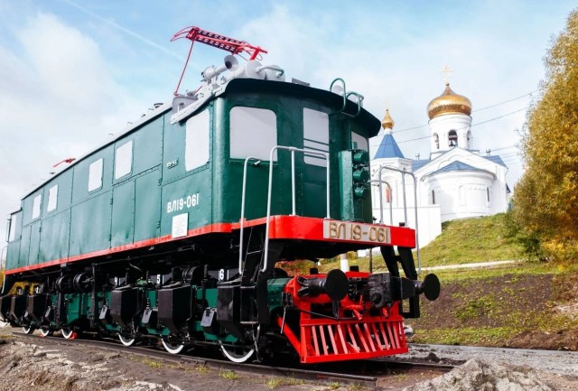 Электровозы