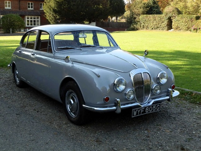 1954 Daimler DK400 'Stardust'. Автопятница №57