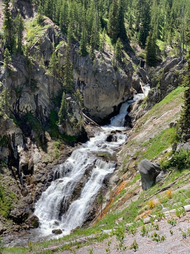 Йеллостоун пока не долбанул (заметки очевидца)