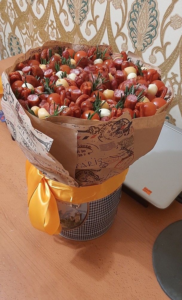 Подарочек от жены