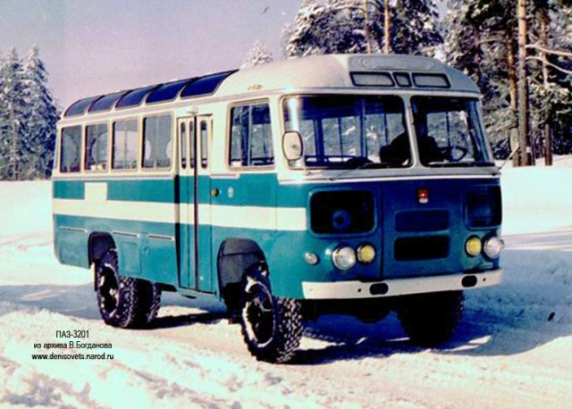 Суровый канадский автобус "Ivan"