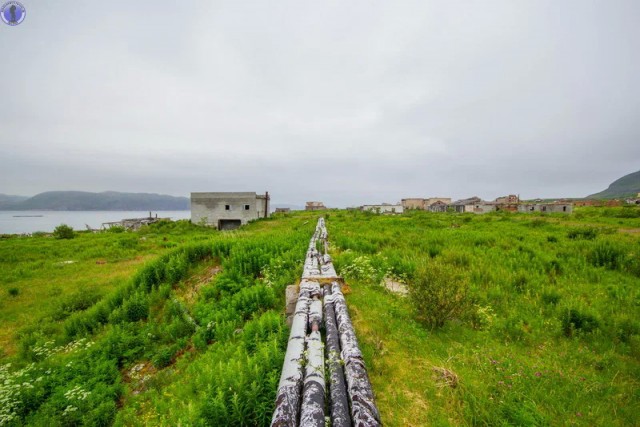 Брошенный на Арктическом острове военный посёлок Западный Кильдин
