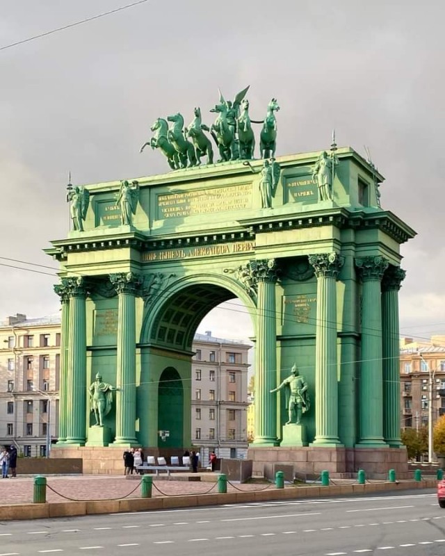 Нарвский про Нарвские