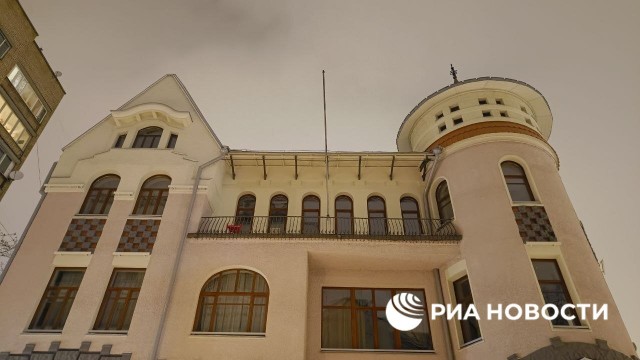 Асад прибыл в Москву