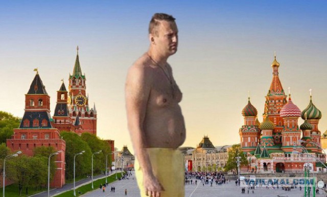 Знаменитости не любят носить бюстгалтер