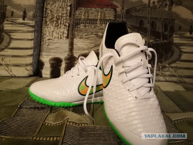 Футбольная обувка Nike оригинал - отдаю последнее
