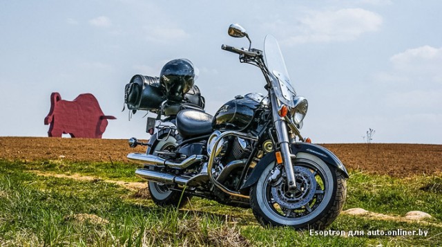 Yamaha V-Star 1100 Silverado