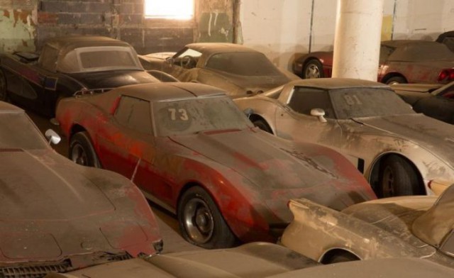 36 спорткаров Corvette