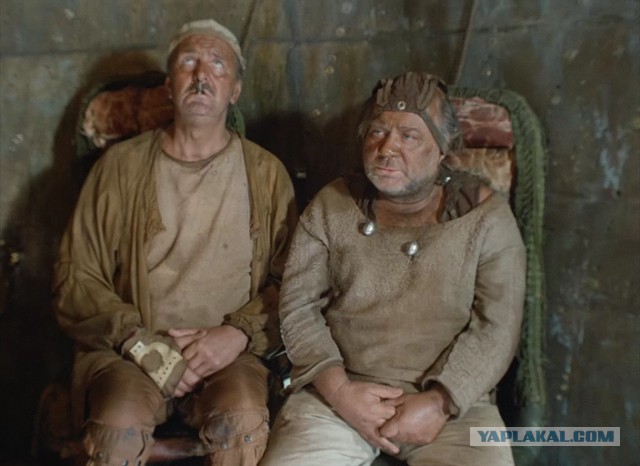 Ложка под залог телефона