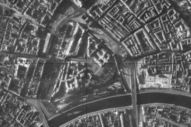 Почему Кремль во Внукове: Григорий Бакунов о московской беде GPS