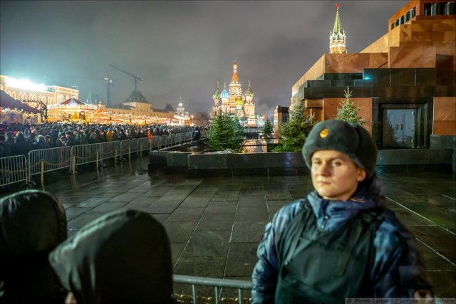 Как в центре Москвы Новый год встречали
