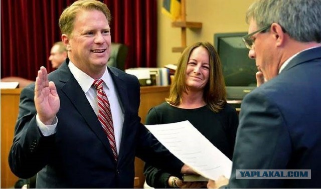 В США бывший  муж, недовольный разводом, застрелил судью