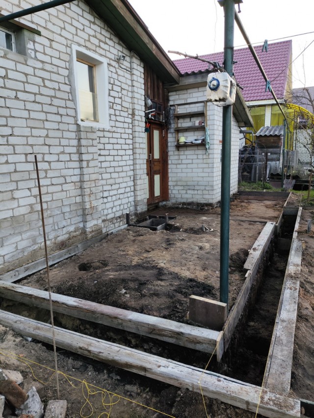 Задумал я построить веранду