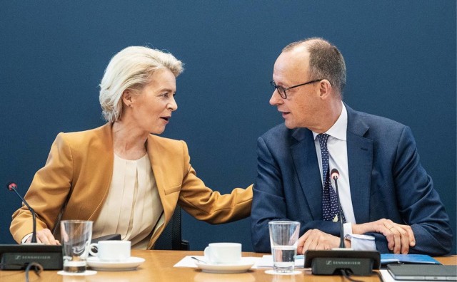 Урсула фон дер Ляйен может стать первой женщиной-президентом Германии, — Der Spiegel.