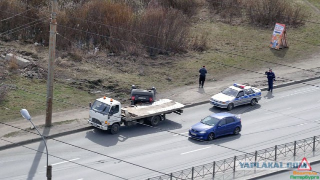 Служба эвакуации крупно попала,