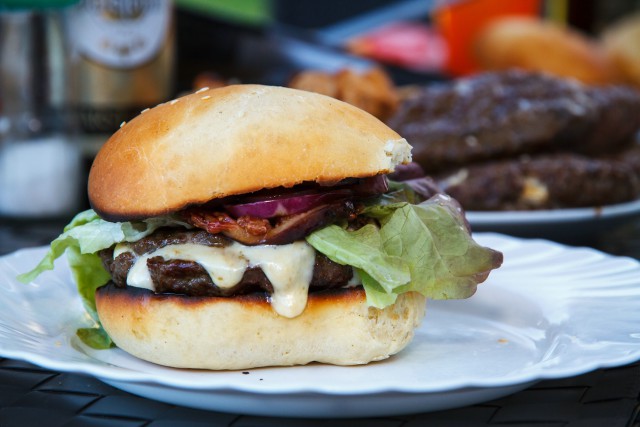 По следам прославленных кулинаров, День повара – 20 октября.